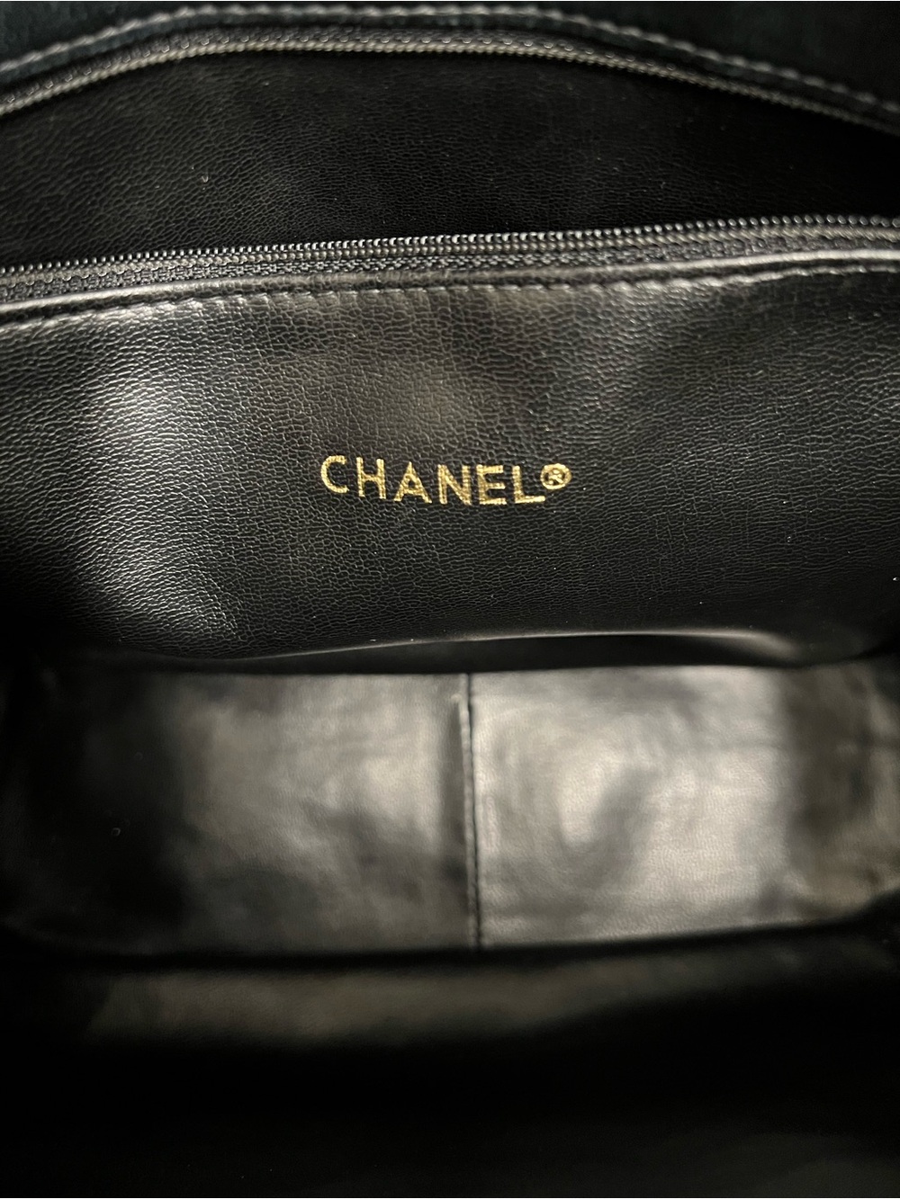 Vintage Chanel Quilted Matelasse CC Chain Shoulder Bag Dark Navy Lambskin - Picture 4 of 13
